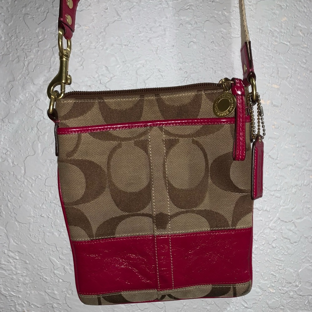 Coach Crossbody bag with pink detail